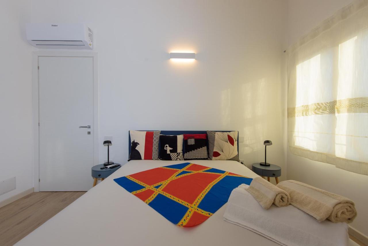 Loft Lungomare Vista Mare E Monti Apartment อาร์บาตักซ์ ภายนอก รูปภาพ