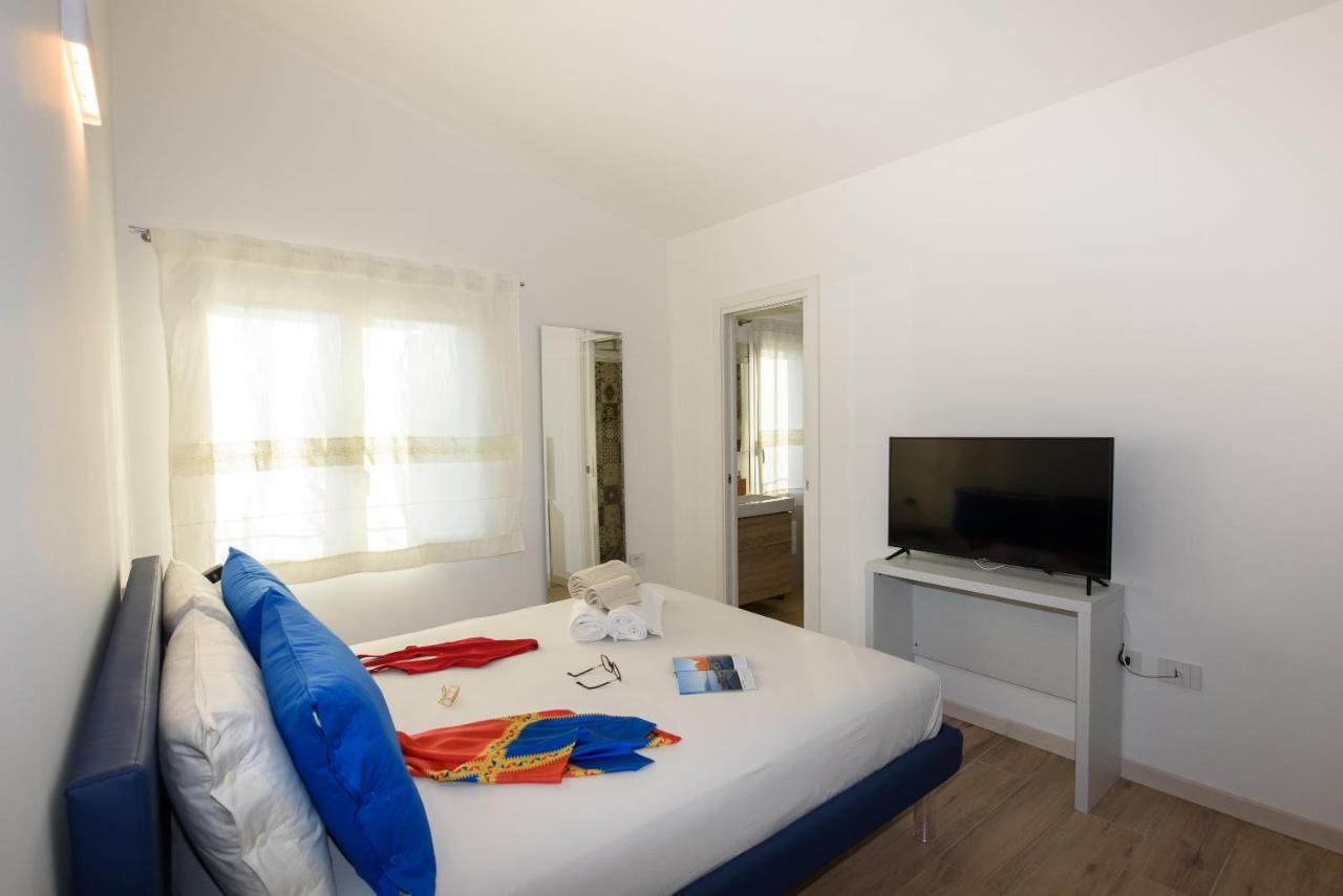 Loft Lungomare Vista Mare E Monti Apartment อาร์บาตักซ์ ภายนอก รูปภาพ